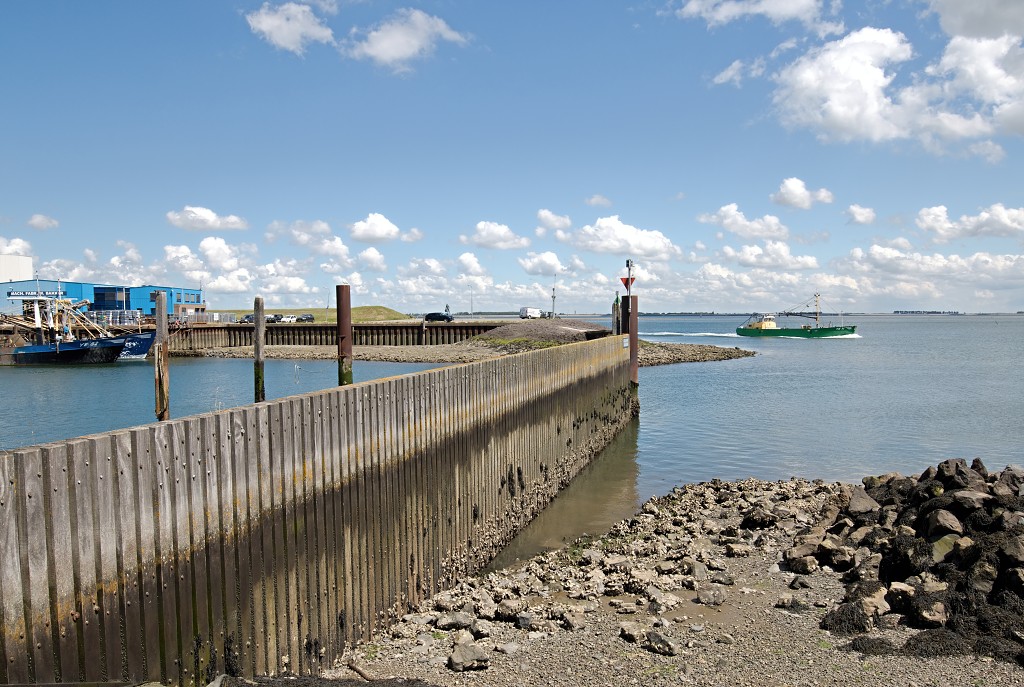 visserij industrie hdr stellendam yerseke kotter viskotter trawler visnet visnetten vloot vis vissen zierikzee
